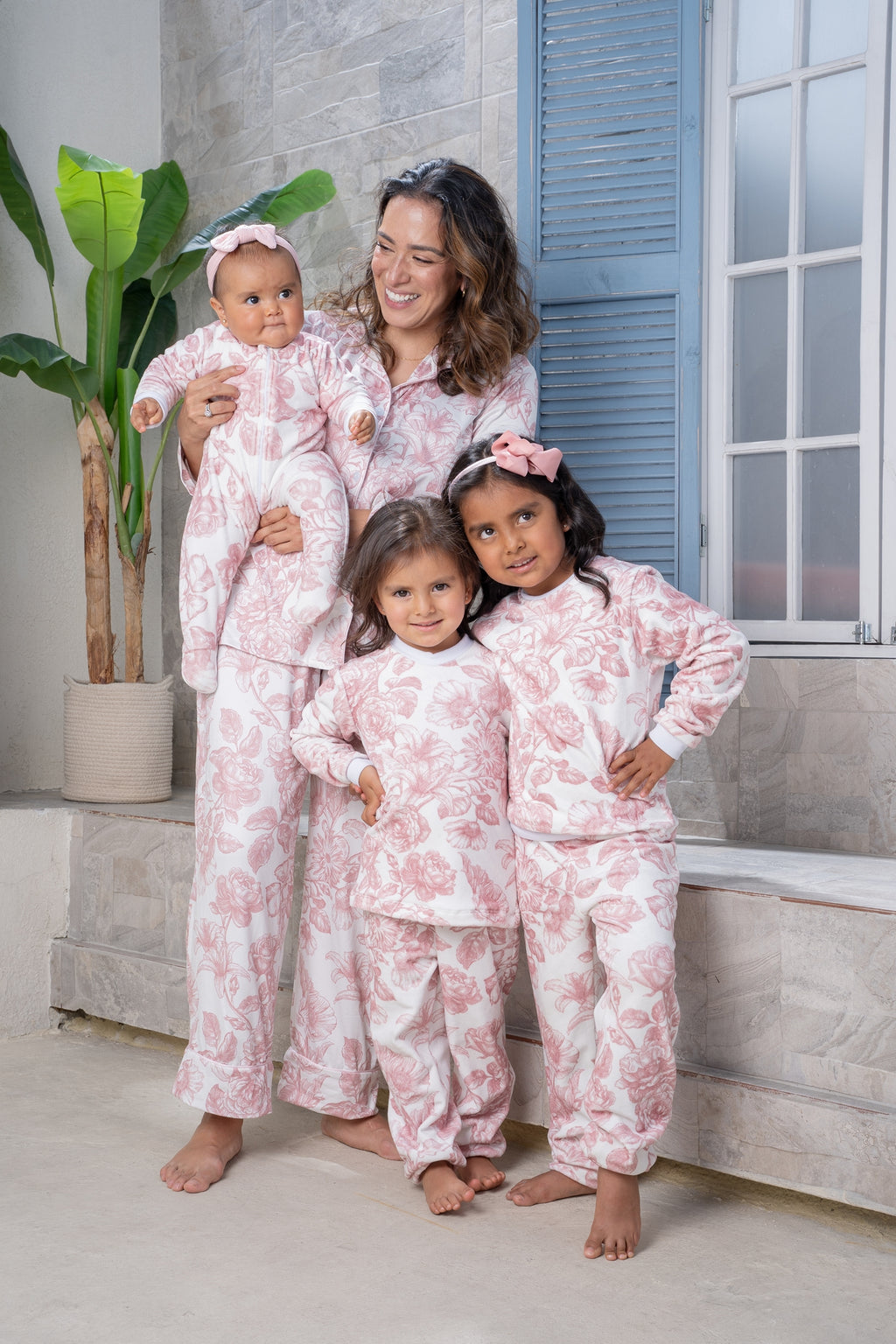 Lirios Rosa - Enterizo de Bebe READY TO SHIP